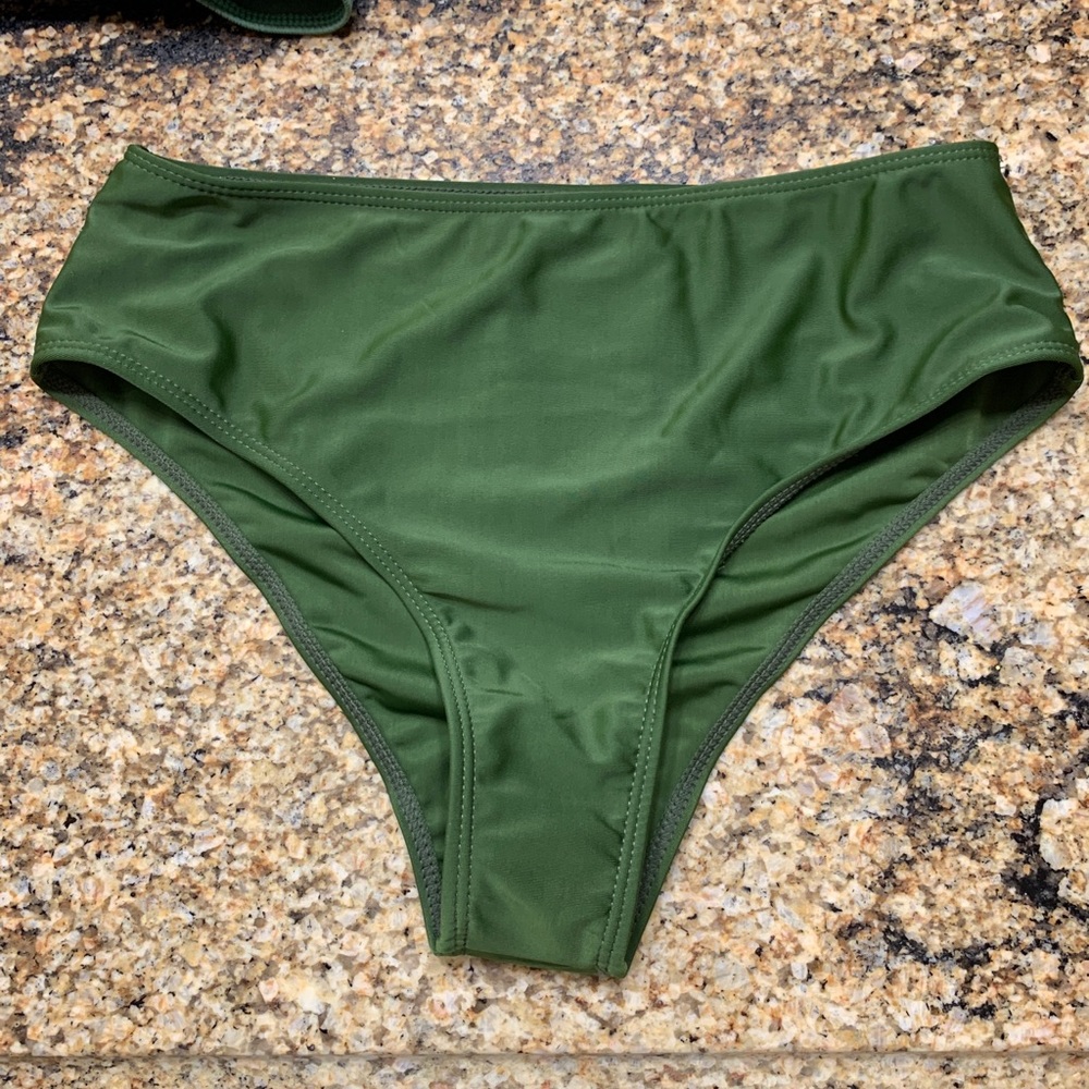 Large high waisted bikini bottoms